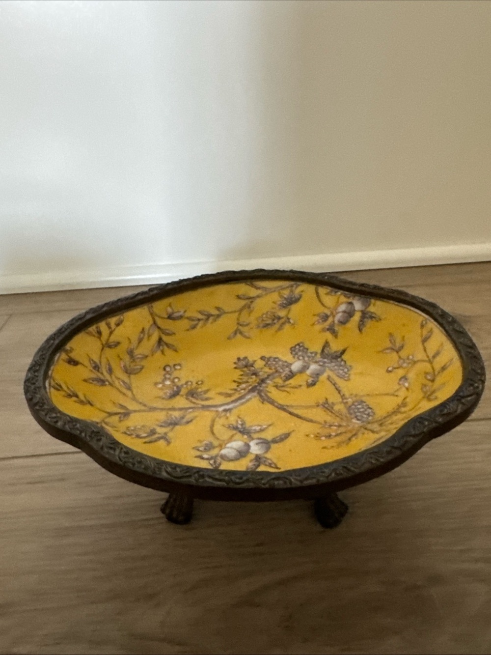 Tanghua Tea Making Chinese Porcelain Brass Footed Dish/ Bowl